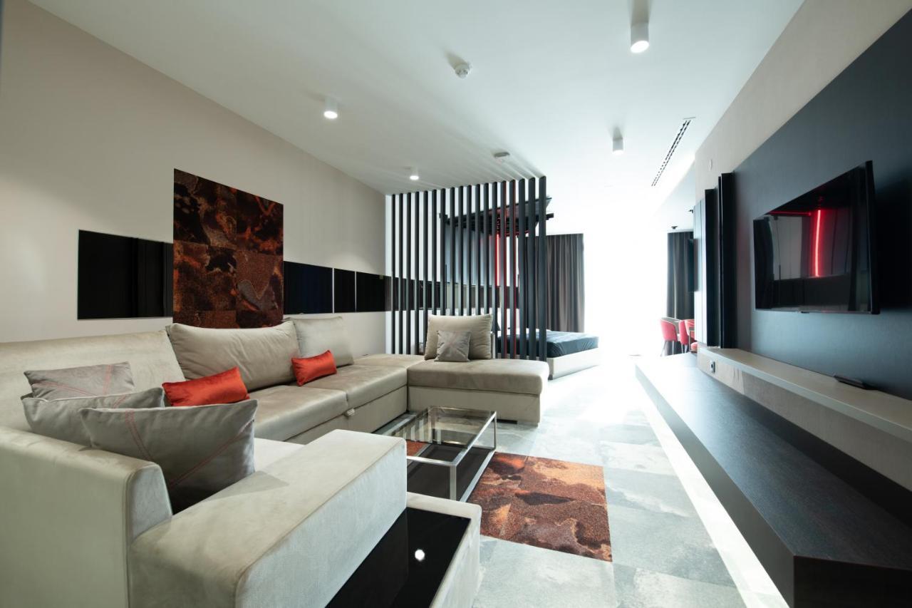 Hotel Ženeva Lux Kragujevac Exteriér fotografie