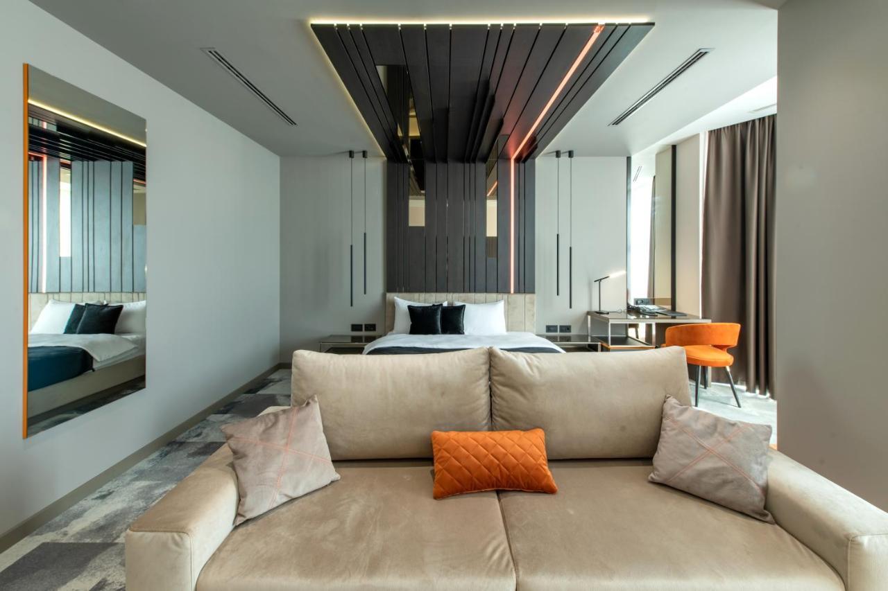 Hotel Ženeva Lux Kragujevac Exteriér fotografie