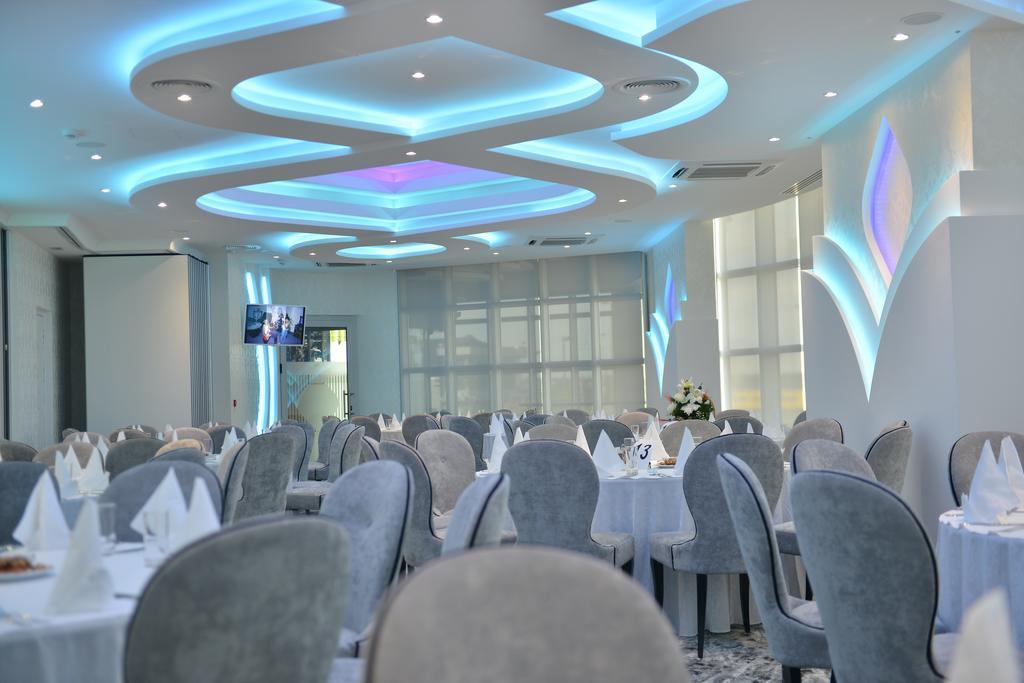 Hotel Ženeva Lux Kragujevac Exteriér fotografie