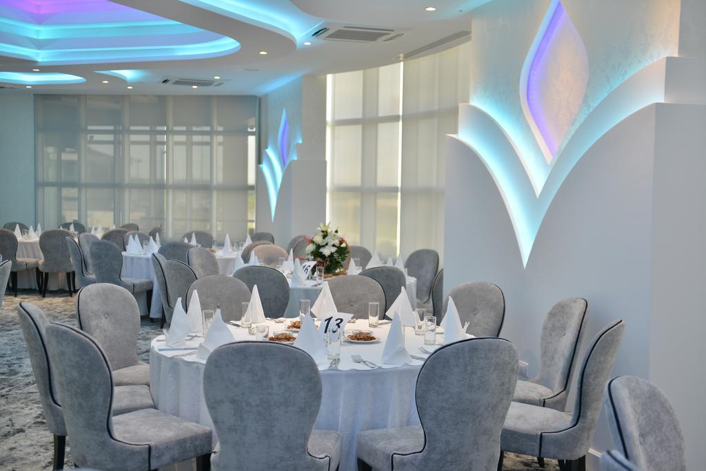 Hotel Ženeva Lux Kragujevac Exteriér fotografie